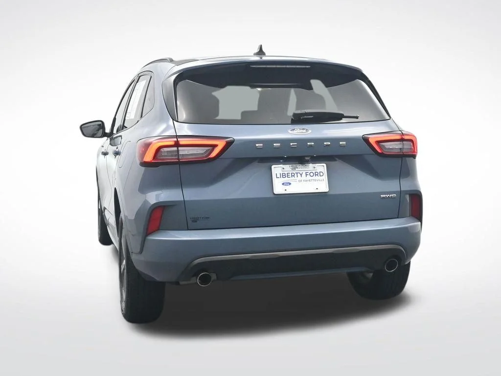 Used 2023 Blue Ford ST-Line Select image 9