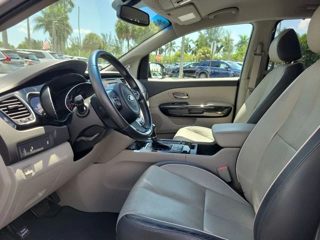 Used 2015 Silver Kia EX image 14