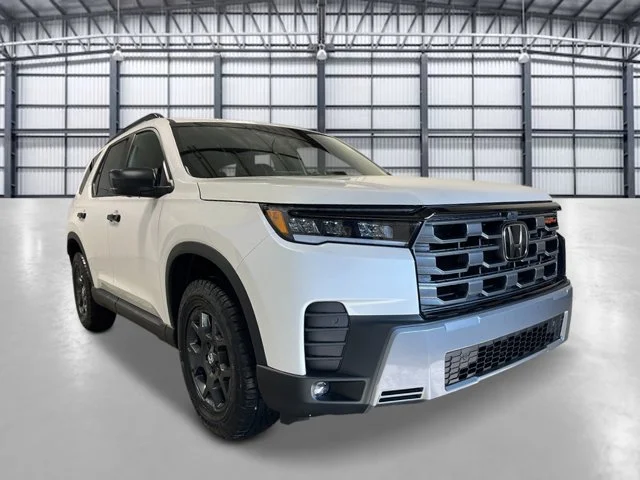 New 2026 Platinum White Pearl Honda TrailSport image 9