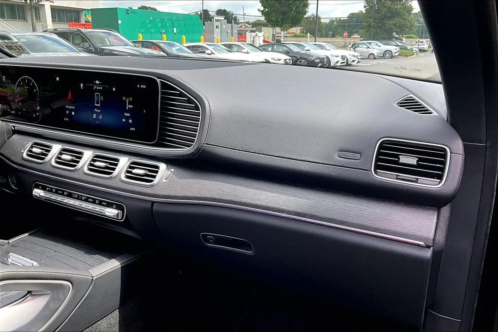 Used 2026 Black Mercedes-Benz GLE 350 image 16