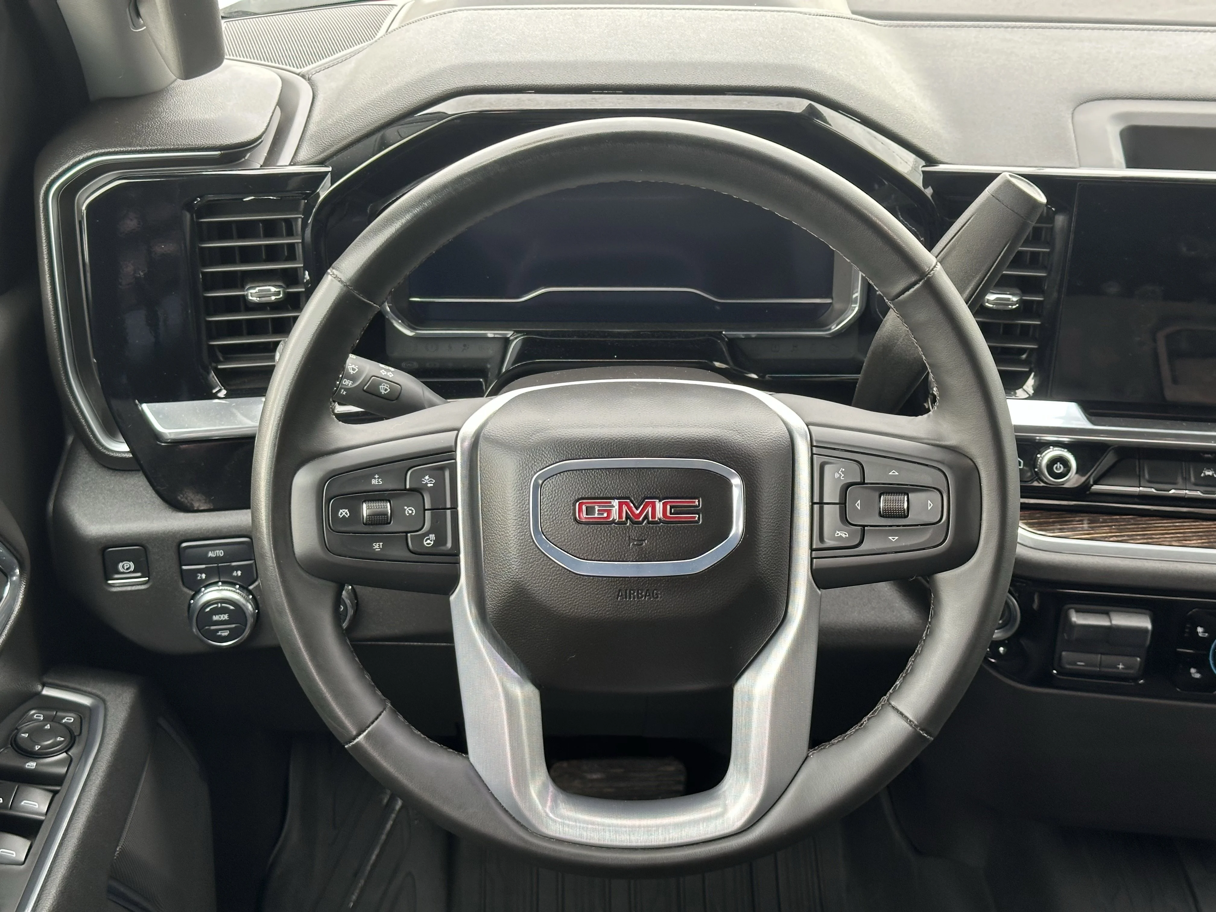 Certified Used 2025 White GMC Elevation image 11