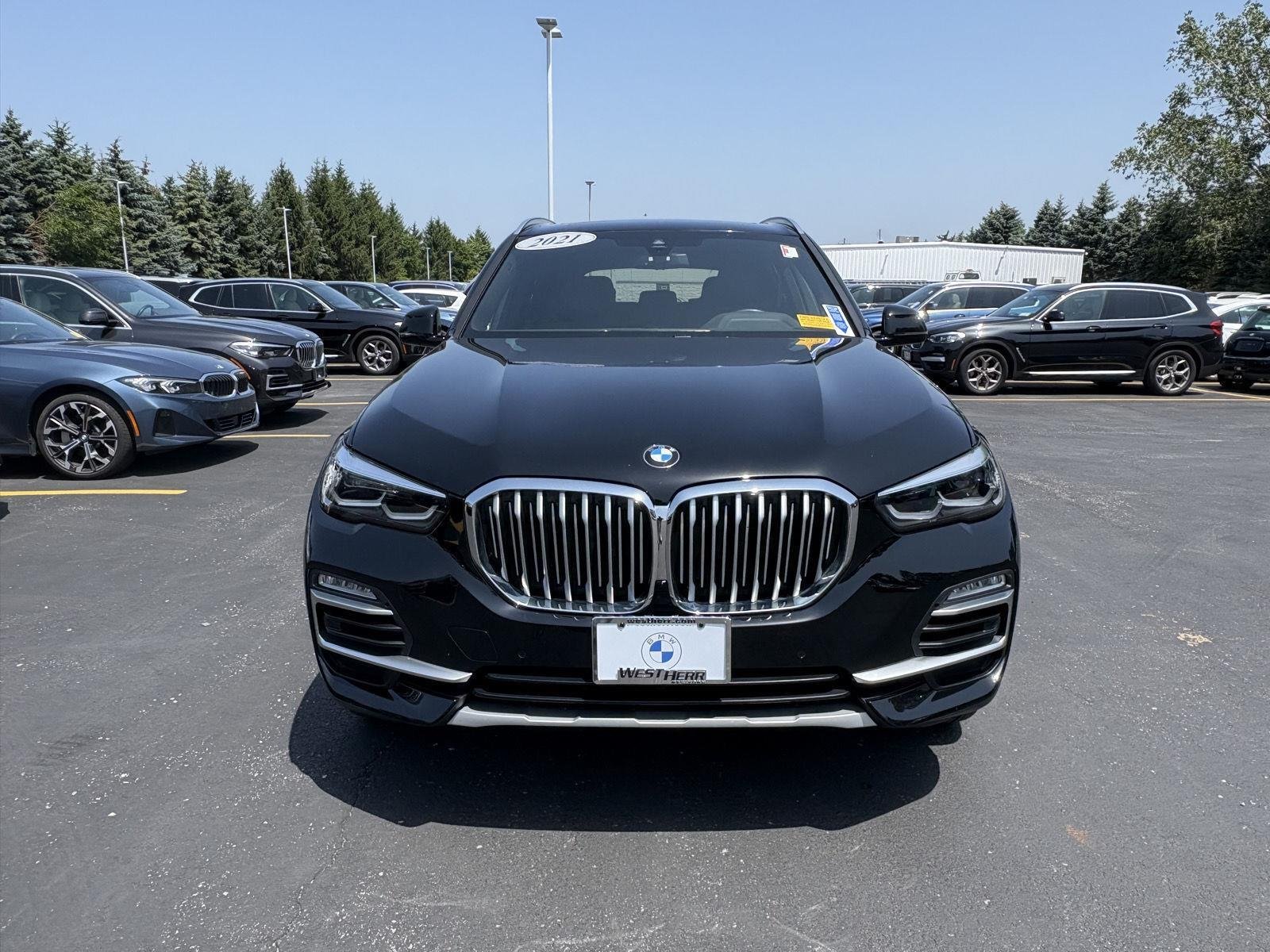Used 2021 Jet Black BMW xDrive40i image 3