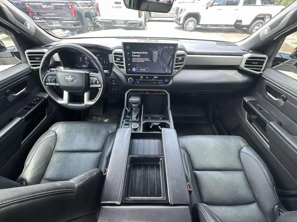 2025 Toyota Tundra Limited - Photo 20