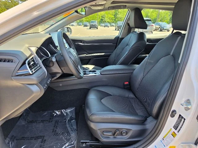 Used 2023 Beige Toyota XLE image 21