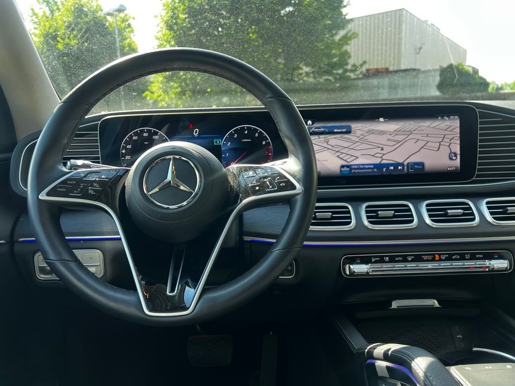 Certified Used 2024 Black Mercedes-Benz GLE 350 image 12