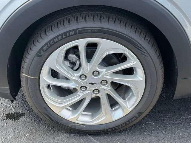 New 2027 Sterling Grey Metallic Chevrolet LT image 11