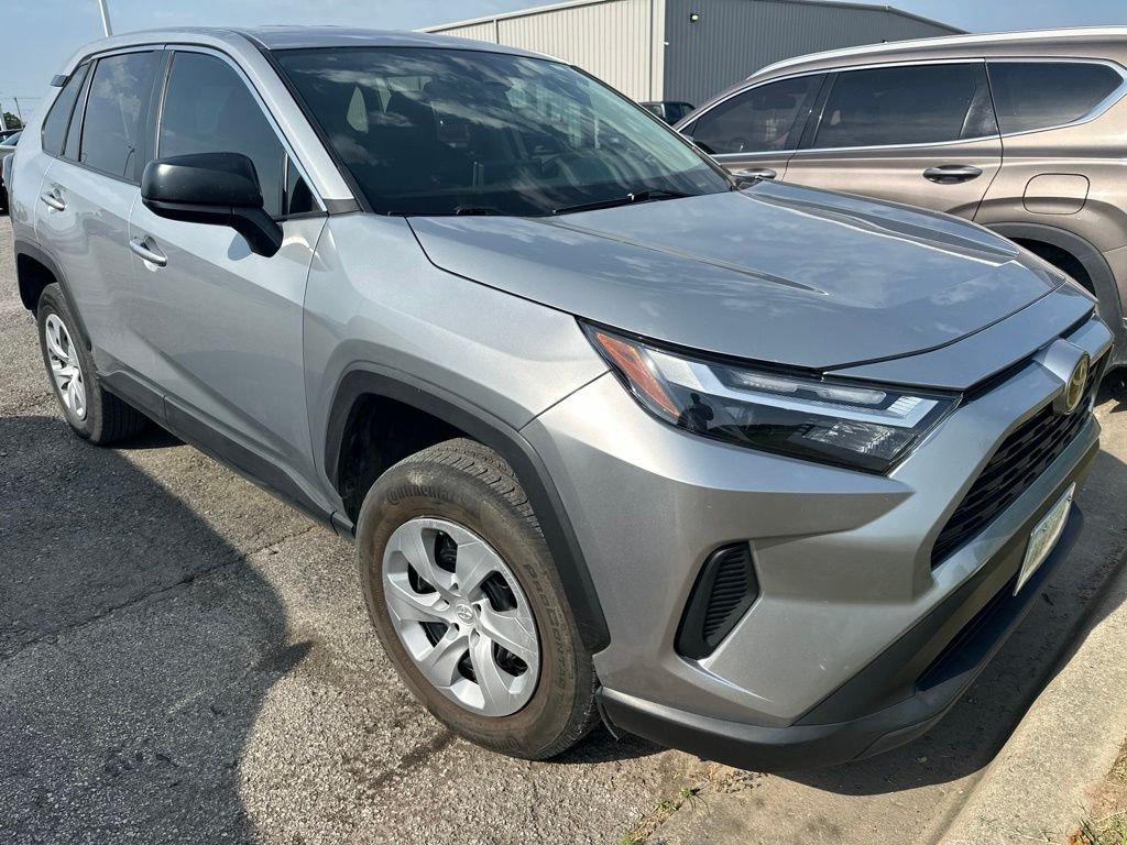 Used 2025 Silver Toyota LE image 2