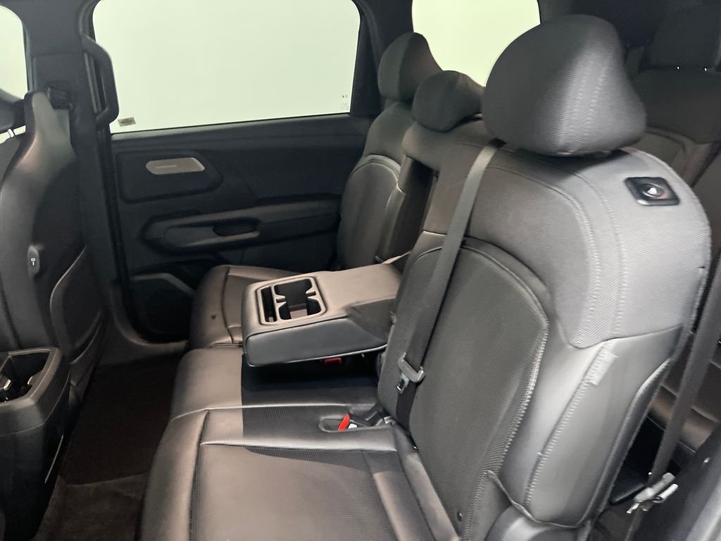 Used 2027 Black Kia LX image 13