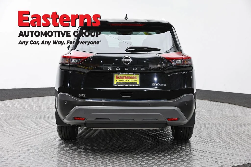 Used 2023 Black Nissan SV image 6