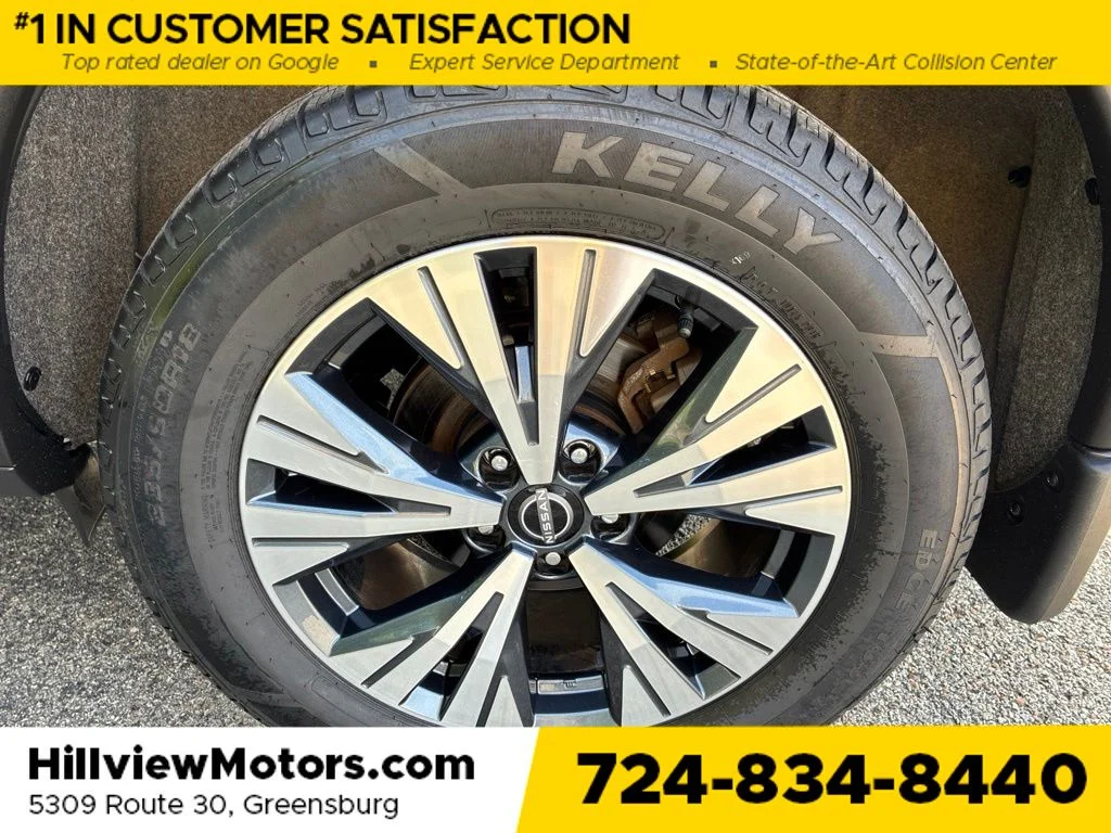 Used 2023 Pearl White Nissan SV image 12