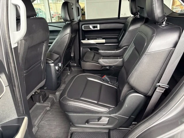 Used 2021 Gray Ford XLT image 28