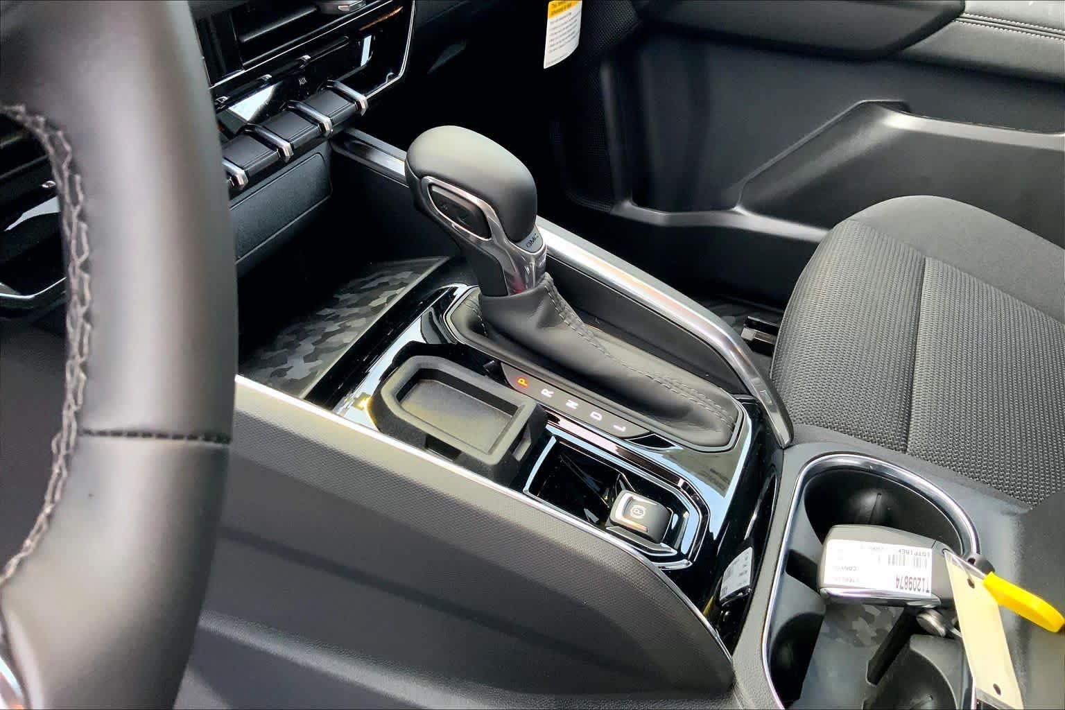 2026 GMC Canyon Elevation - Photo 6