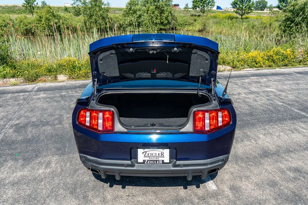 Used 2012 Blue Ford GT Premium image 11