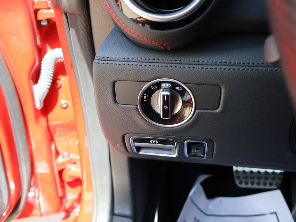 Used 2017 Mars Red Mercedes-Benz Base image 31