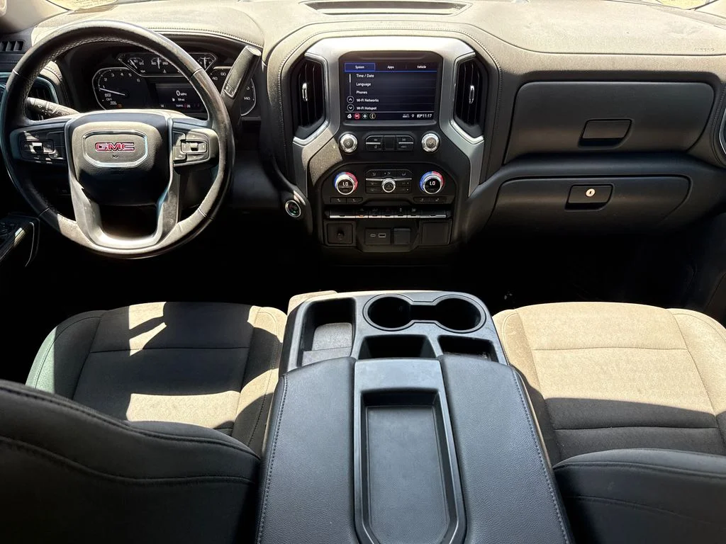 Used 2022 Black GMC Elevation image 10