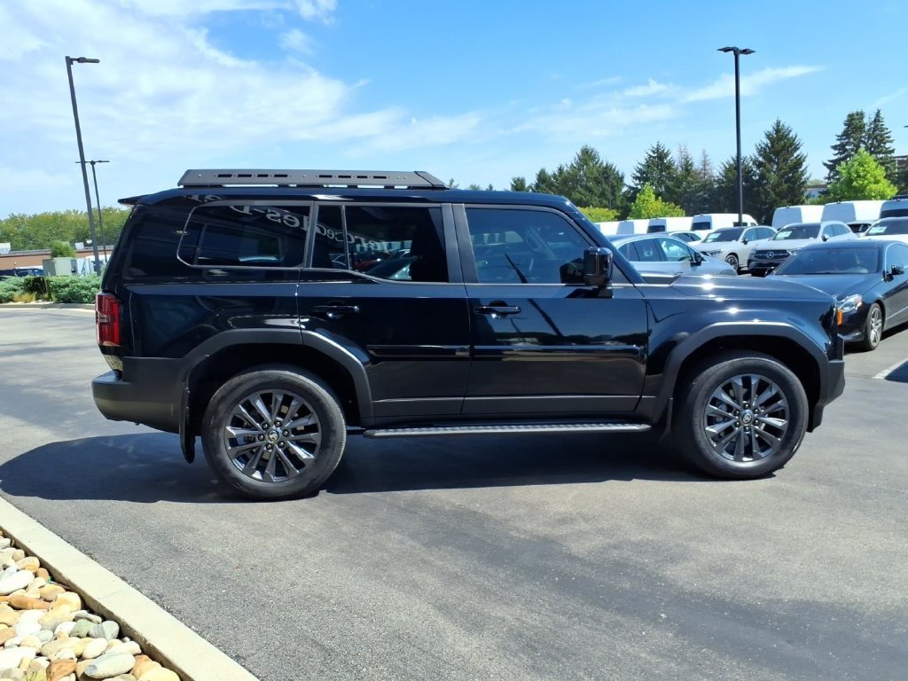 Used 2025 Black Toyota Base image 8
