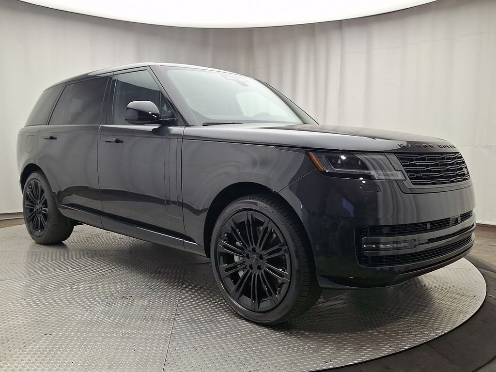 New 2026 Carpathian Grey Land Rover SE image 2