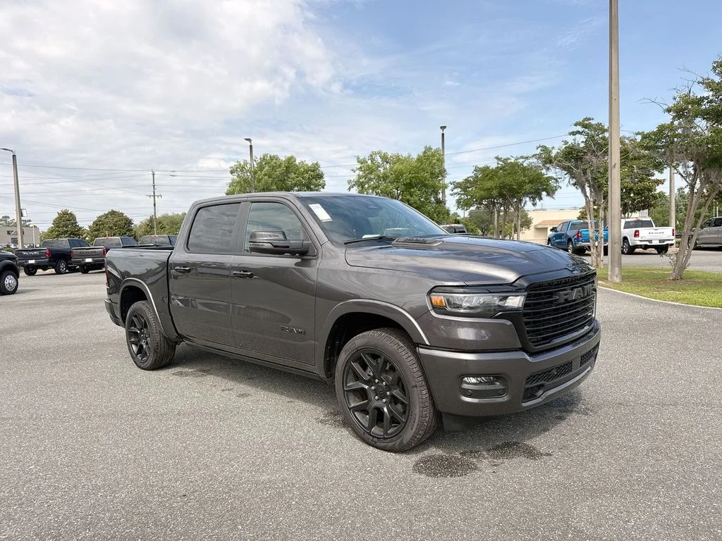2026 RAM 1500 Laramie 4x4 Crew Cab 5'7's photo
