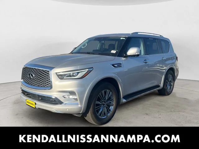 2022 INFINITI QX80's photo