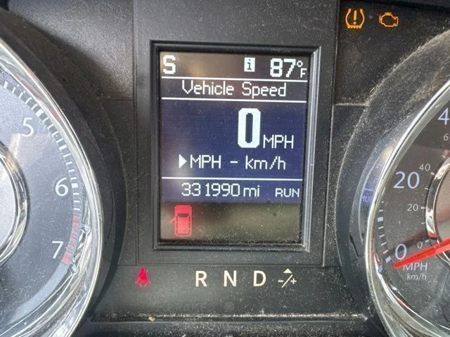 Used 2013 Beige Chrysler Touring image 15