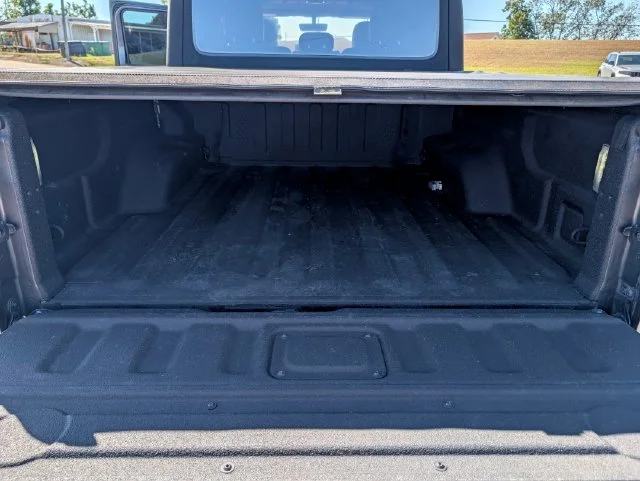 Used 2022 Gray Jeep Rubicon image 23