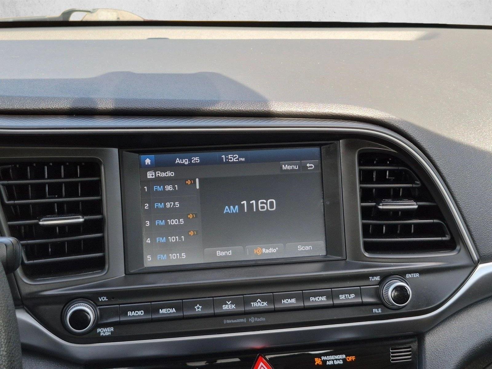 Used 2020 Stellar Silver Hyundai SEL image 14