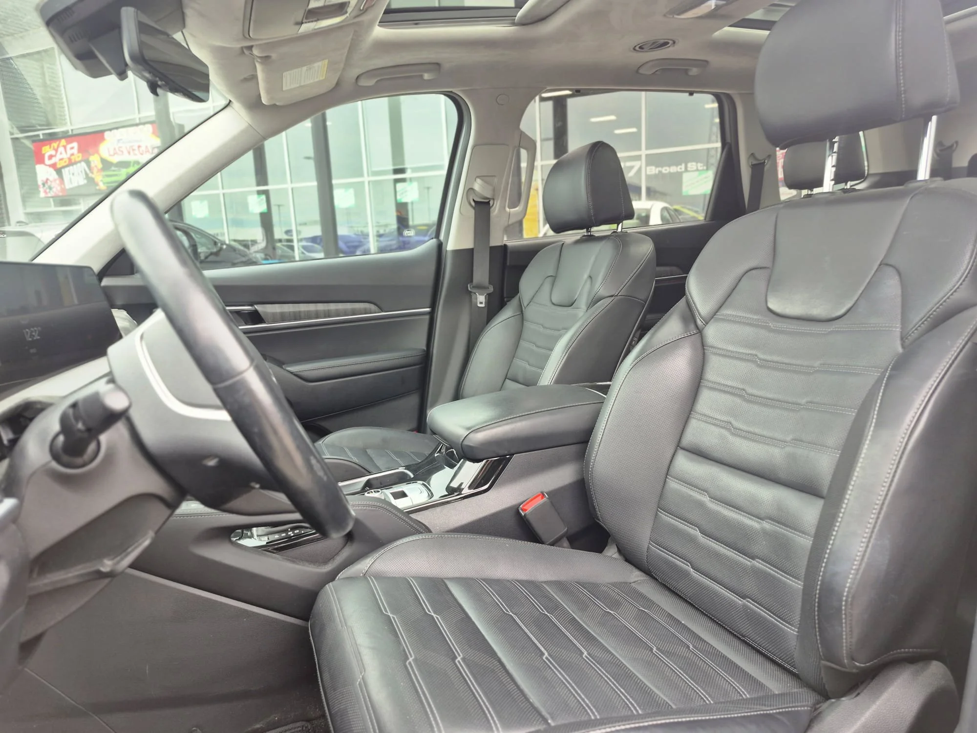 Certified Used 2024 Wolf Grey Kia SX Limited AWD*7 Pass | Adaptive Cruise  | Nav | HUD | 360 Cam | Cooled Leather | Pano Roof image 6
