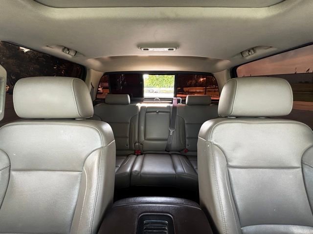 Used 2018 WHITE FROST TRICOAT GMC SLT image 27