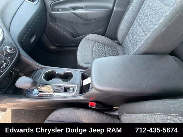 Used 2023 Blue Chevrolet LT image 16