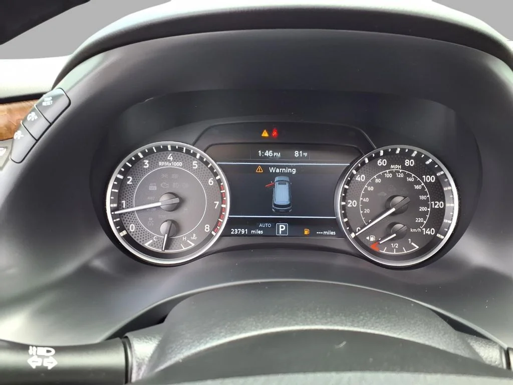 Used 2024 Silver Nissan SL image 16