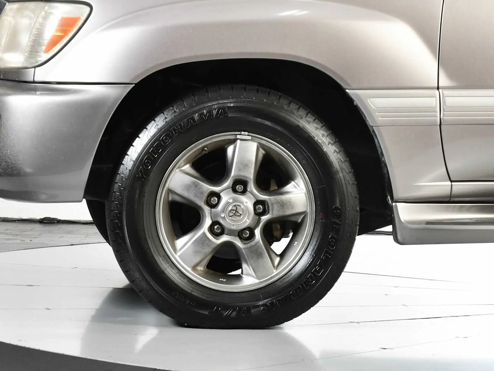 Used 2006 Thunder Cloud Metallic Toyota  image 11