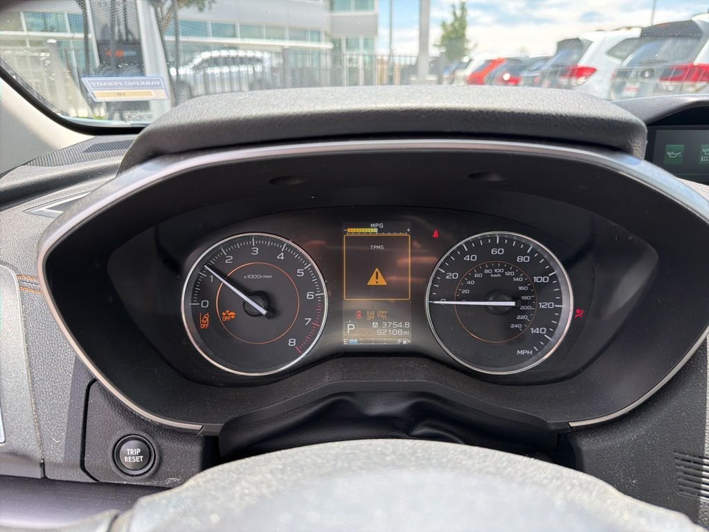 Used 2019 Gray Subaru 2.0i Limited image 30