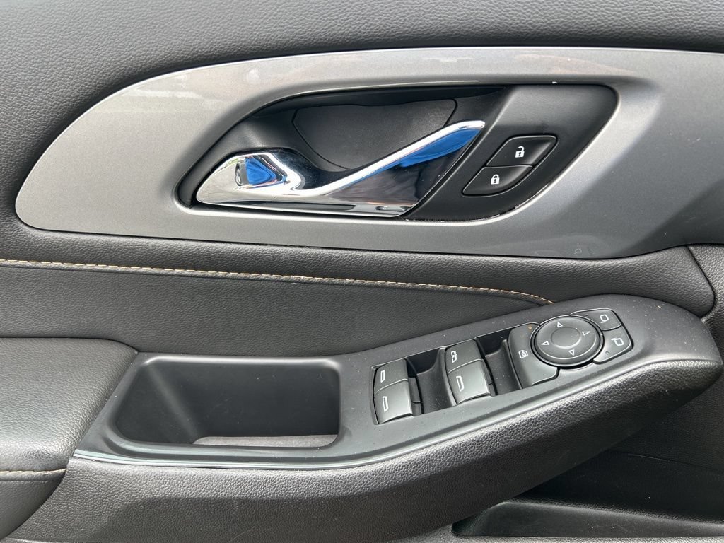 Used 2021 Graphite Metallic Chevrolet LT Leather image 24