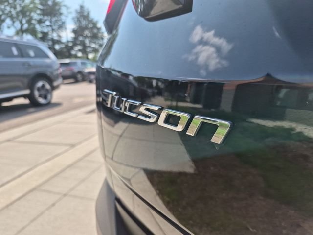 Certified Used 2023 Black Hyundai SE image 25