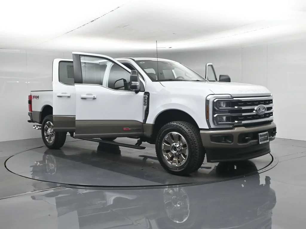 New 2027 Oxford White Ford King Ranch image 35