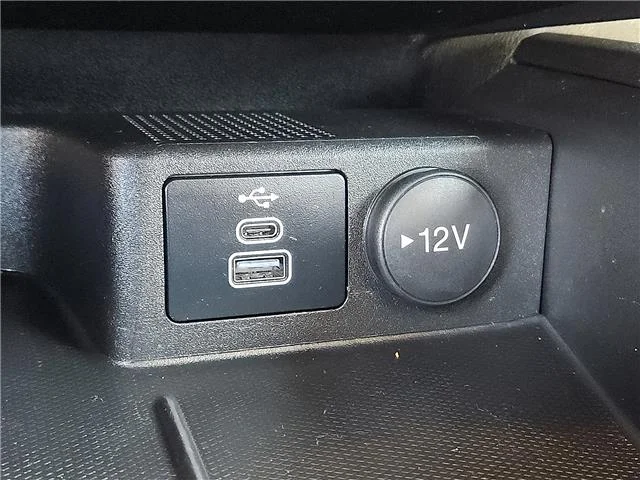 Used 2024 White Ford Active Front-Wheel Drive image 13