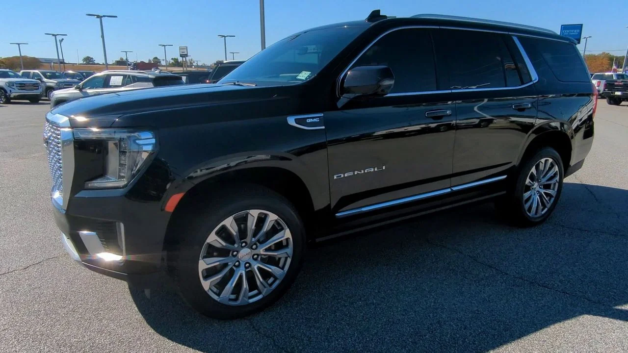 2021 GMC Yukon Denali - Photo 31