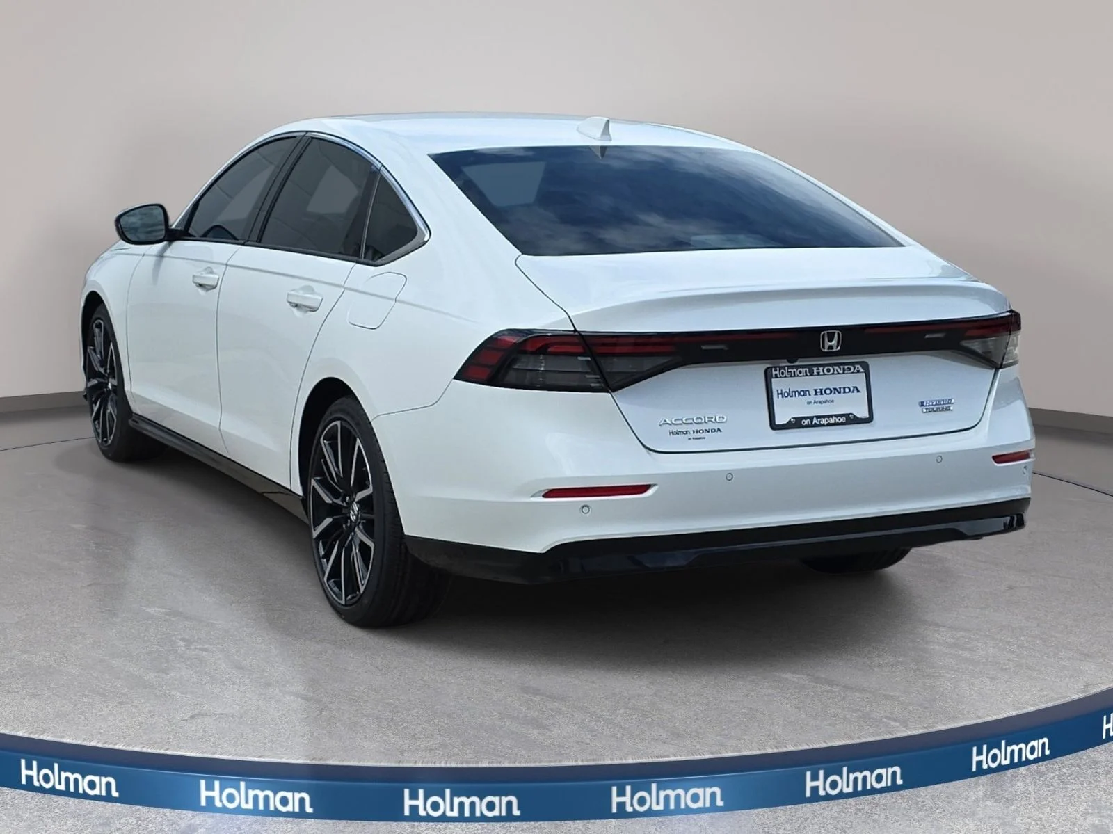 New 2026 Platinum White Pearl Honda Touring image 7
