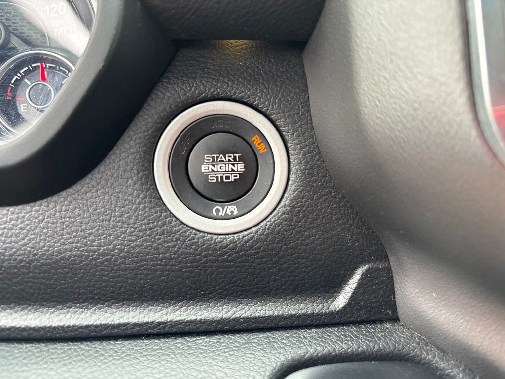 Used 2020 Silver Ram Laramie image 34