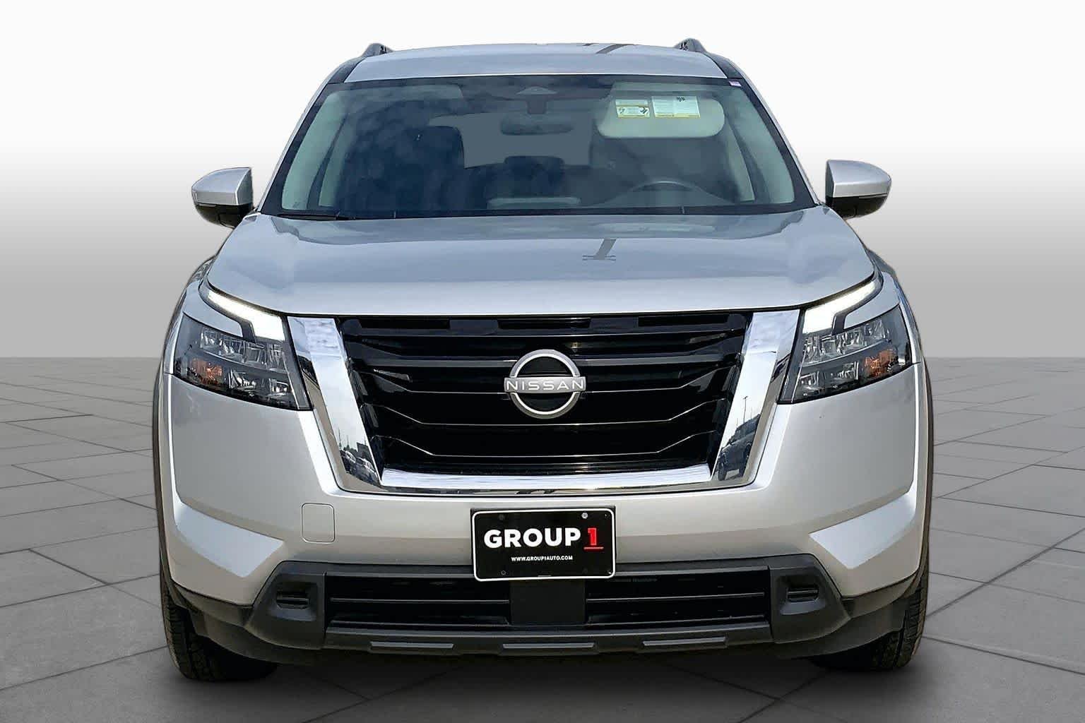 Used 2024 Brilliant Silver Metallic Nissan SV image 4