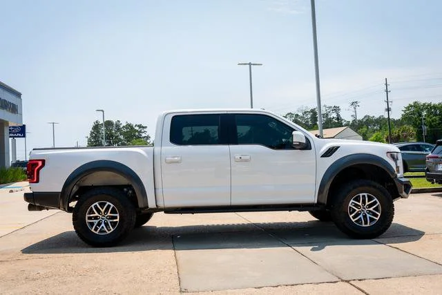Used 2017 Oxford White Ford Raptor image 21