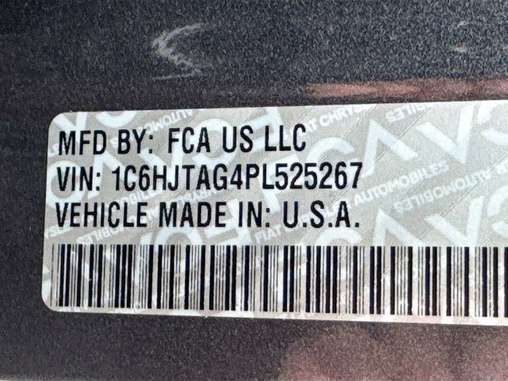 Used 2023 Grey Jeep Sport image 33
