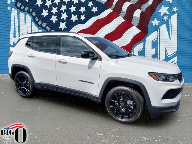 2026 Jeep Compass Latitude Altitude