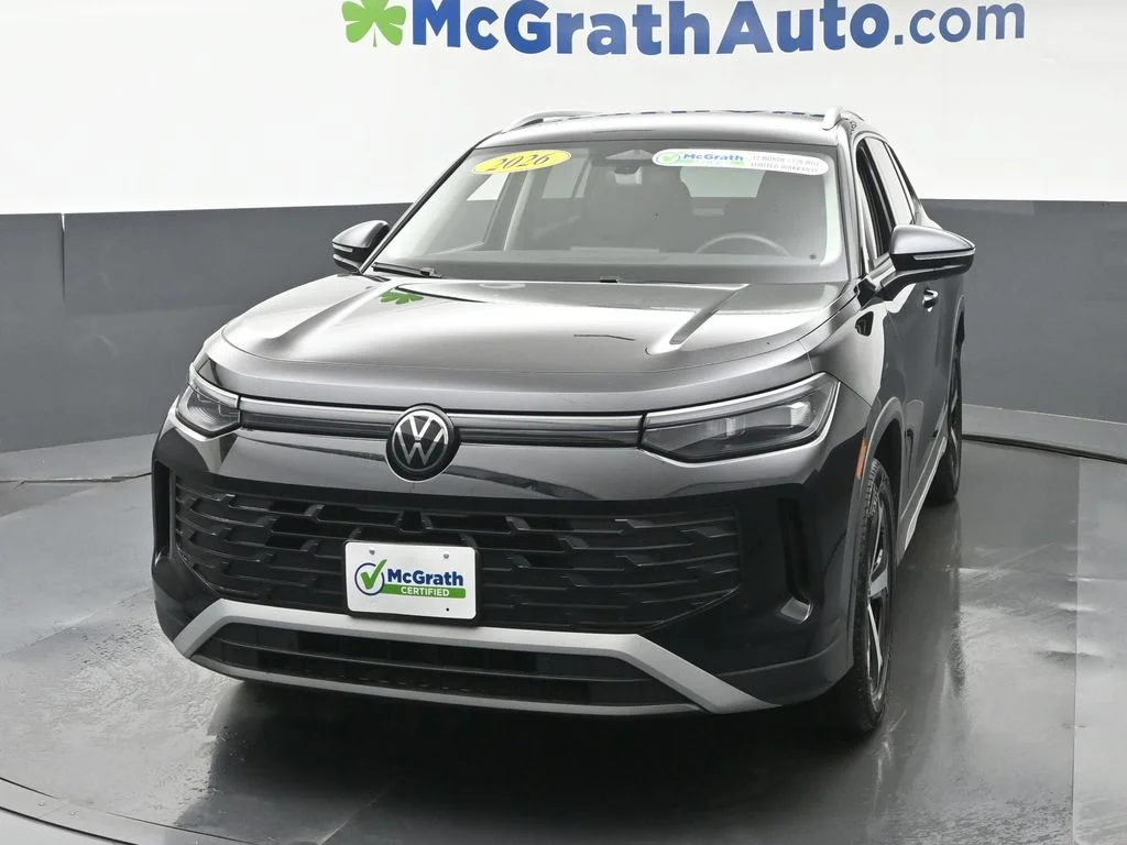 Used 2026 Black Volkswagen SE image 21