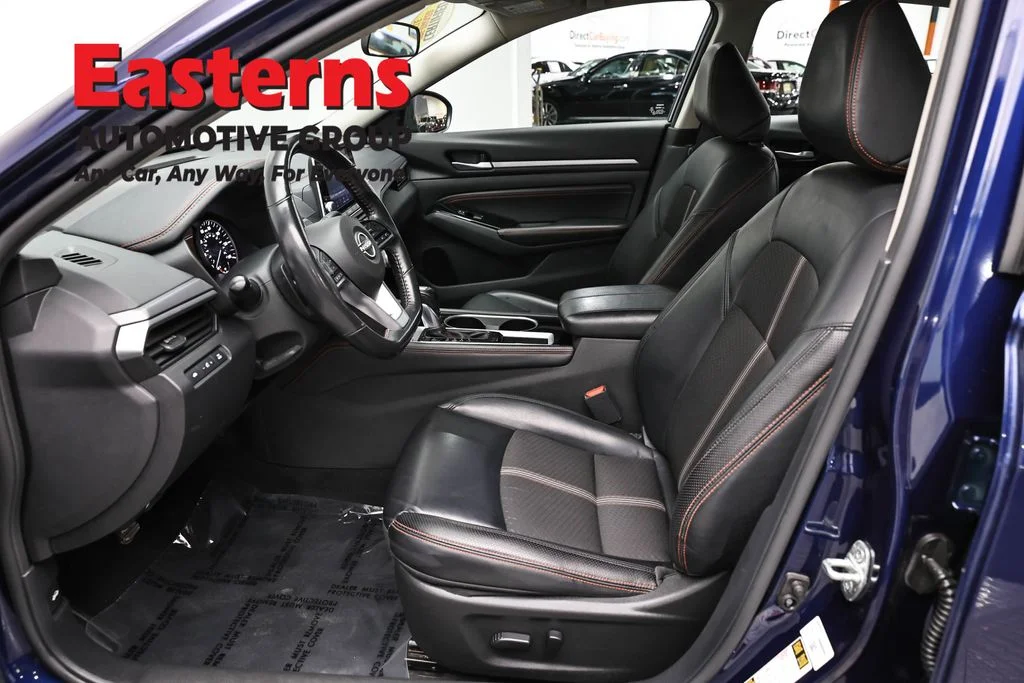Used 2023 Blue Nissan 2.5 SR image 14