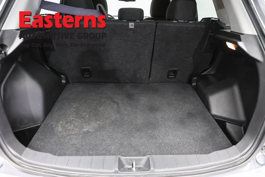 Used 2024 Gray Mitsubishi 2.0 ES image 9