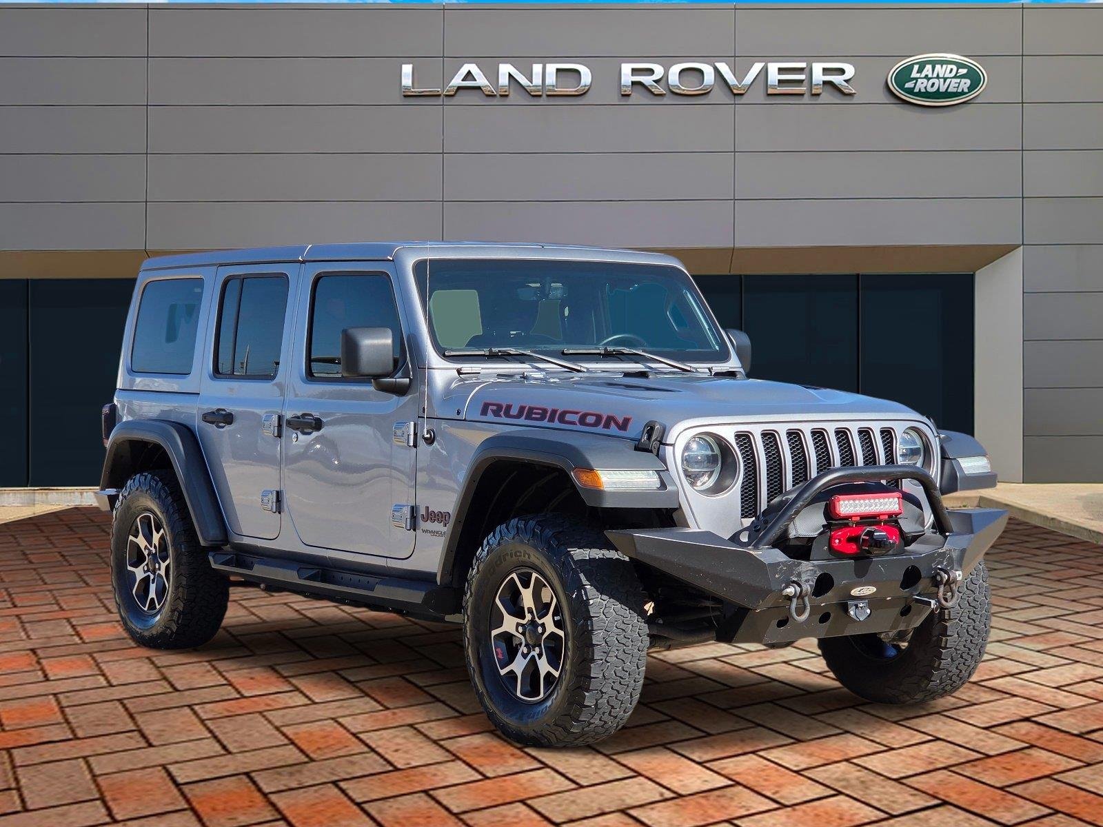 Used 2018 Firecracker Red Clearcoat Jeep Rubicon image 3