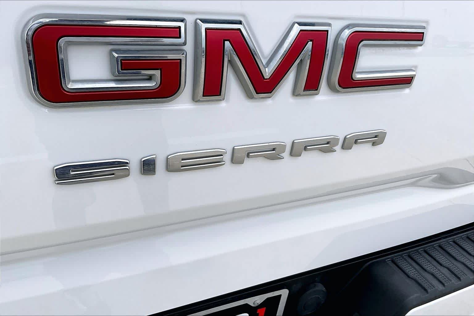Used 2023 Summit White GMC Pro image 10