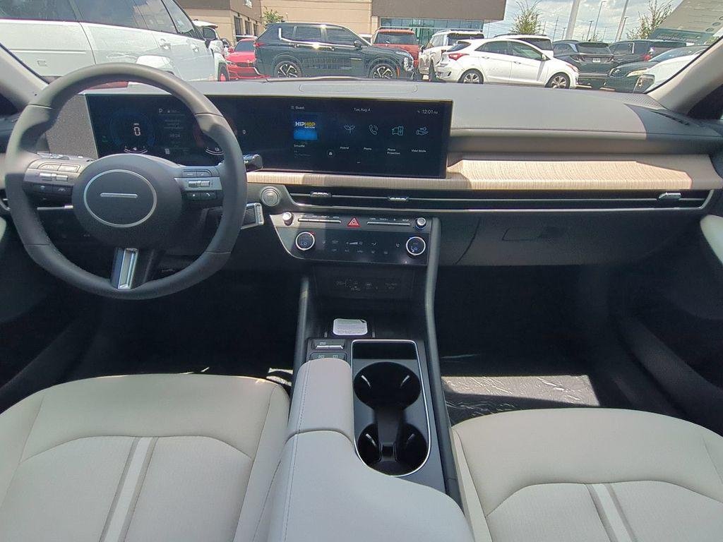 New 2026 Black Hyundai SEL image 16