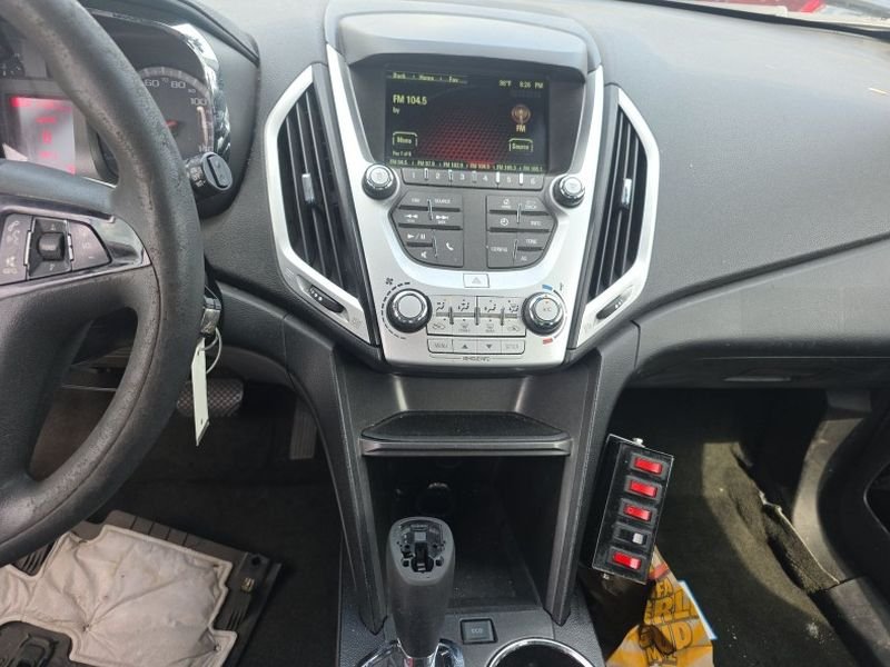 Used 2017 Summit White GMC SLE image 15